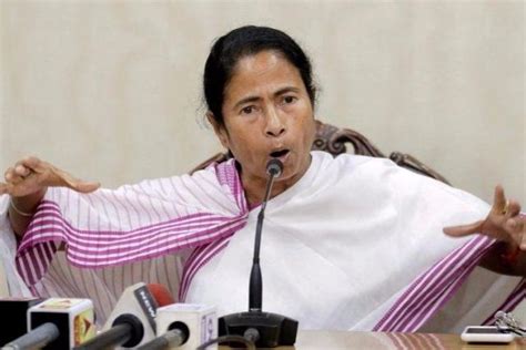 Mamata Banerjee Wiki, Age, Husband, Family, Biography & More - WikiBio