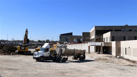 DVIDS - Images - Wilford Hall Medical Center Demolition [Image 1 of 5]