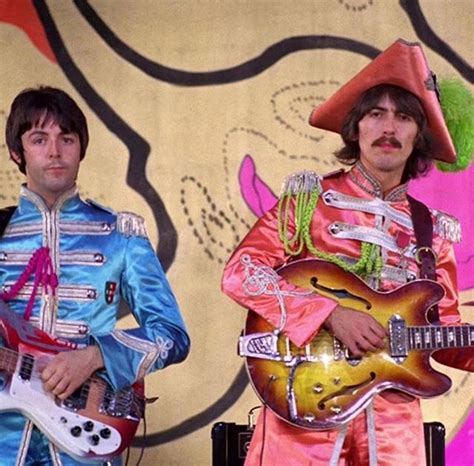 the beatles Sgt. pepper outfits - Google Search | Sgt peppers lonely ...