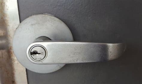 12 Best Commercial Door Locks for Added Security Protection