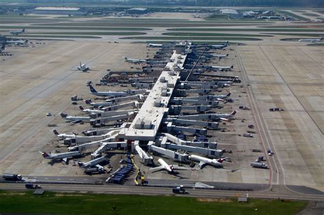 Hartsfield–Jackson Atlanta International Airport - Atlanta’s Main ...