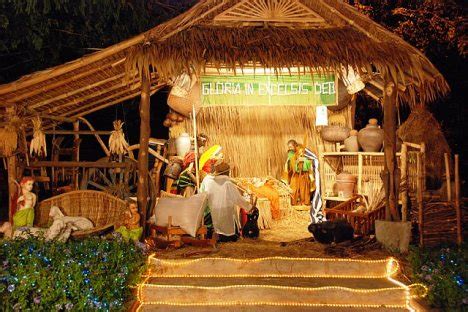 Pinoy Samut-Sari: 8 Filipino Christmas Traditions & Icons