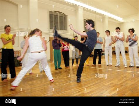 Capoeira Ginga Pura, Rode, Brazilian martial arts Stock Photo - Alamy