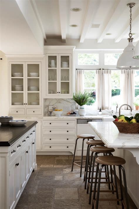 GET THE LOOK OF NANCY MEYERS'S KITCHEN - Beautifully Seaside