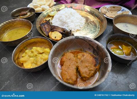 Traditional Bengali Cuisine and Food Meal Thali of West Bengal, India ...