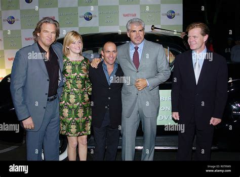 The cast of Seabiscuit ( Jeff Bridge, Elizabeth Banks, Gary Stevens ...