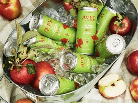 Yes! Apples and AVEC Debut Fuji Apple & Cardamom Sparkling Beverage - Perishable News