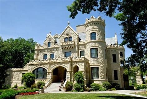 Joslyn Castle & Gardens | Wedding Venues | Omaha, Nebraska