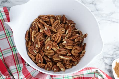 Slow Cooker Candied Pecans - Graceful Little Honey Bee