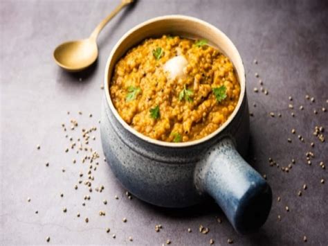 Try these 3 special Khichdi recipes on Makar Sankranti 2024 Pi News ...