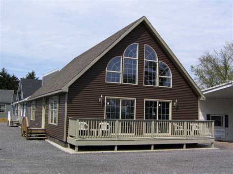 2 Bed, 1,202 Sq. Ft., Cape Chalet , 27'4" x 44'