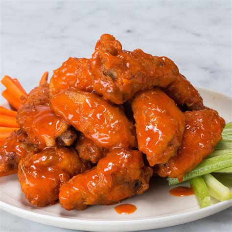 5 Delicious Foods To Share With Friends | Chicken wing recipes ...