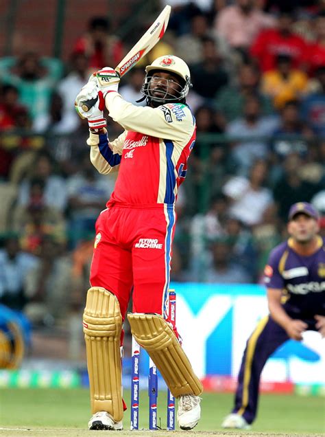 Chris Gayle 17 Sixes (85 runs) IPL 2013 Action Photos - Fashion Photos