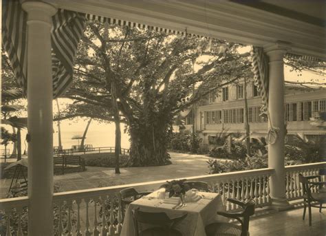 Moana Surfrider History | Moana Surfrider, A Westin Resort & Spa - History of the Hotel ...