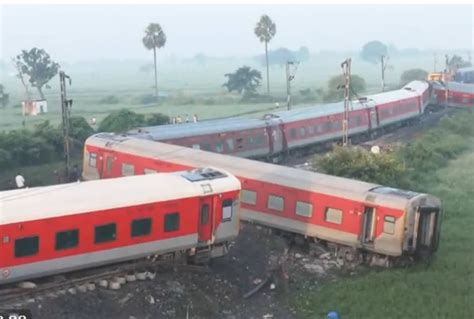 WATCH: Morning Visuals From Raghunathpur Station Where Delhi-Kamakhya North East Express Train ...