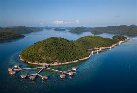 Sunlight Resort Palawan Water Villas with Glass Floors | Preview.ph