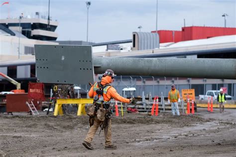 Pittsburgh International Airport Creates New Terminal to Meet the Air ...