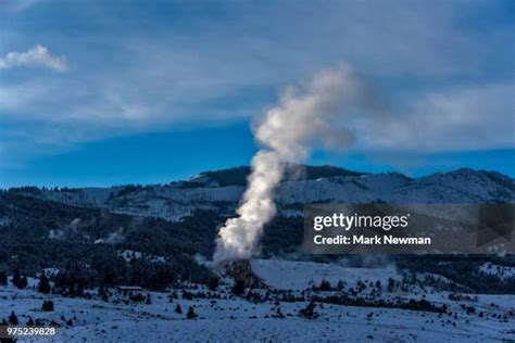 270 Mammoth Hot Springs Winter Stock Photos, High-Res Pictures, and Images - Getty Images