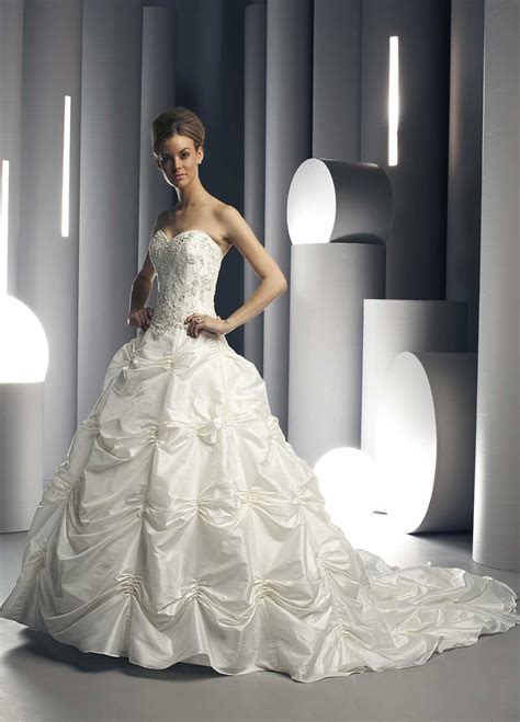 Wholesale Wedding Dresses - Free Wedding Ideas, Vendors and Wedding ...