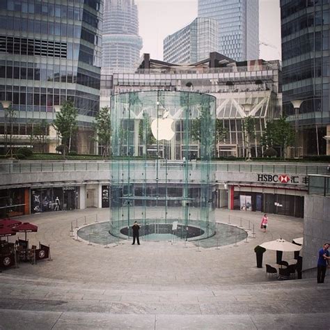 Apple Store New Pudong (Shanghai) no line today! Tags: #ap… | Flickr
