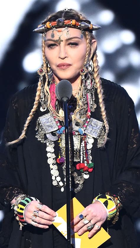 Madonna Gives Moving Tribute to Aretha Franklin at MTV VMAs | E! News Australia