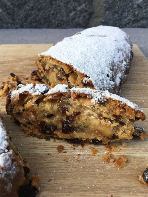 German Christmas Stollen | ”Christstollen” | German Baking Classics - TheUniCook