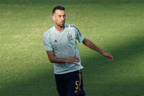 Sergio Busquets to start against Slovakia — report | Barca Universal