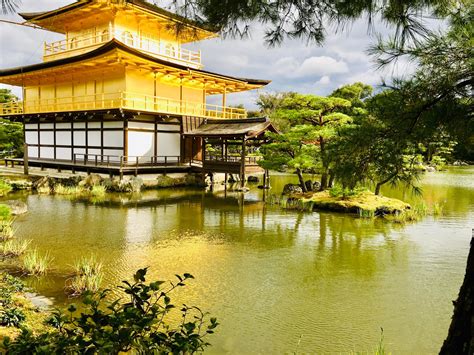 The Golden Temple Kinkaku-ji, officially named Rokuon-ji. Kyoto - Alo Japan