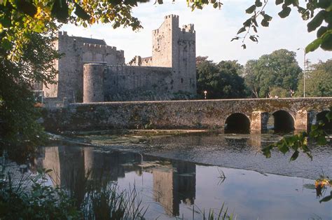 Cahir Castle | Heritage Ireland