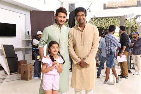 Mahesh Babu family photos Sitara, Namrata Shirodkar, Gautham