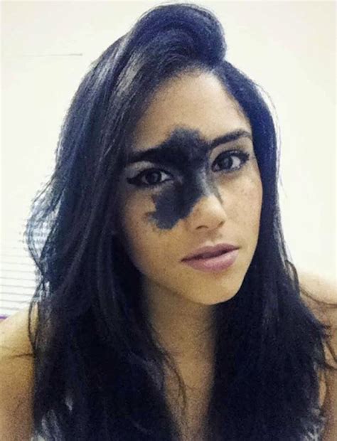 Model says facial birthmark makes her unique and refuses to be embarrassed Pretty People ...