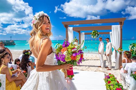 30+ Things To Know As You Plan A Beach Wedding | Beaches