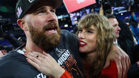 How to buy Taylor Swift's Super Bowl jacket: Explaining Chiefs bomber jacket from Erin Andrews ...