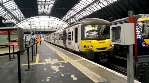 Scotrail class 365 arrives into glasgow queen st - YouTube