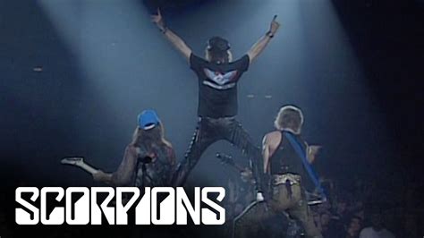 Scorpions - The Zoo (Live in Berlin 1990) Chords - Chordify