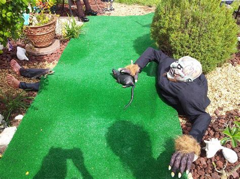 Putt Putt Golf | Halloween yard decorations, Halloween yard, Putt putt golf