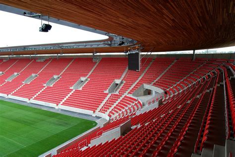 Slavia Praga Stadio / Sk Slavia Praha Pm Travniky / Prague.eu portale turistico ufficiale della ...