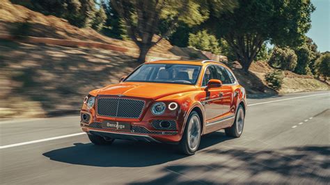 Bentley Bentayga plug-in hybrid rated for lower highway mpg than non-hybrid