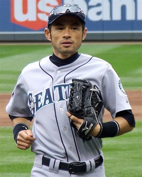 Ichiro Suzuki - Wikipedia