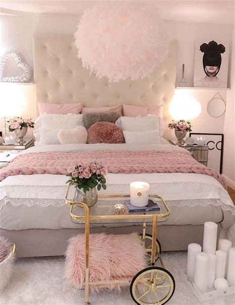 Pink and fluffy bedroom designing ideas for 2019 | Pink bedroom design, Pink bedroom decor, Girl ...