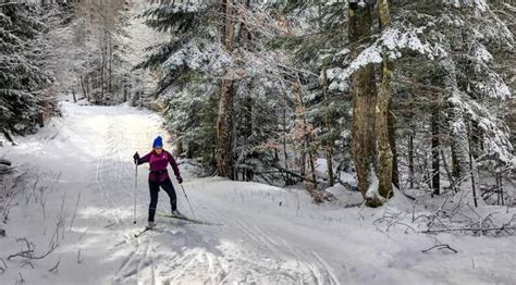 Burlington VT Winter Activities | Skiing, Snowboarding, XC Skiing, Snowshoeing