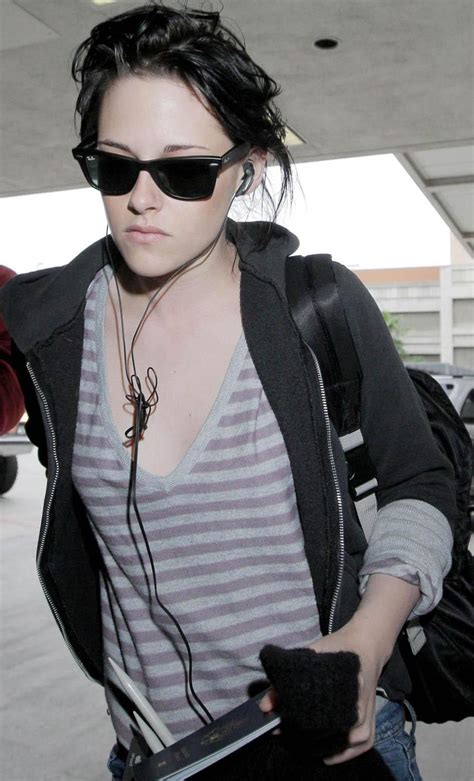 life script: Kristen Stewart's street style