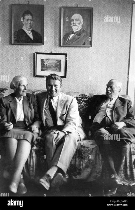 Wernher von Braun with his parents, 1958 Stock Photo - Alamy