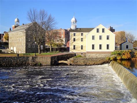 Geographically Yours: Pawtucket, Rhode Island, USA