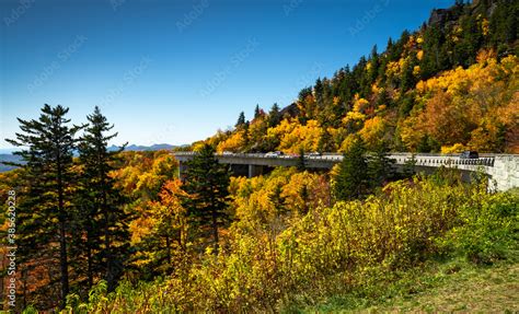 Linn Cove Viaduct Fall on the Blue Ridge Parkway Stock Photo | Adobe Stock