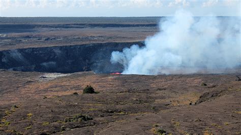 Kilauea Volcano Lava Lake Rises Back Into View