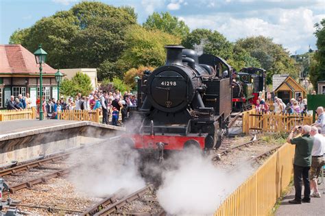 The Stations | Isle of Wight Steam Railway