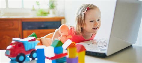 Preschool Online: How Children Can Learn Reading Skills and More