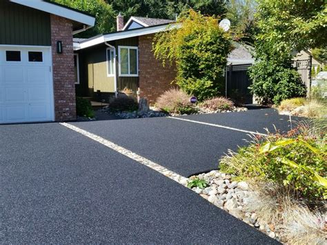 gorgeous rubber paved driveway | Paving, Green tech, Rubber