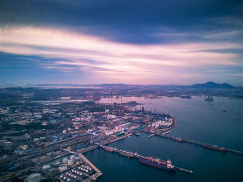 China’s container volumes continue to rise - Port Technology International